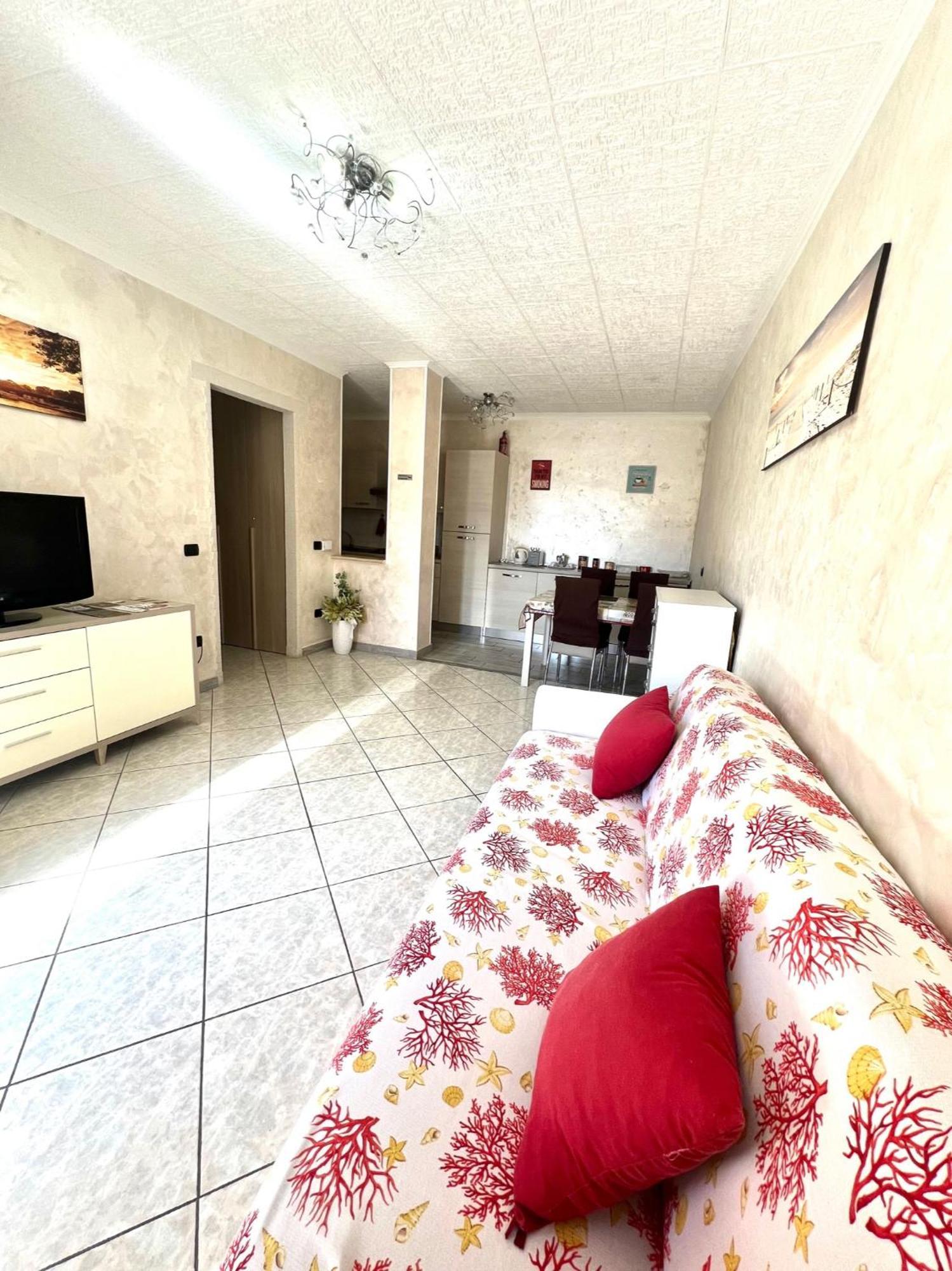 Sea Apartment ฟิวมิชีโน ภายนอก รูปภาพ